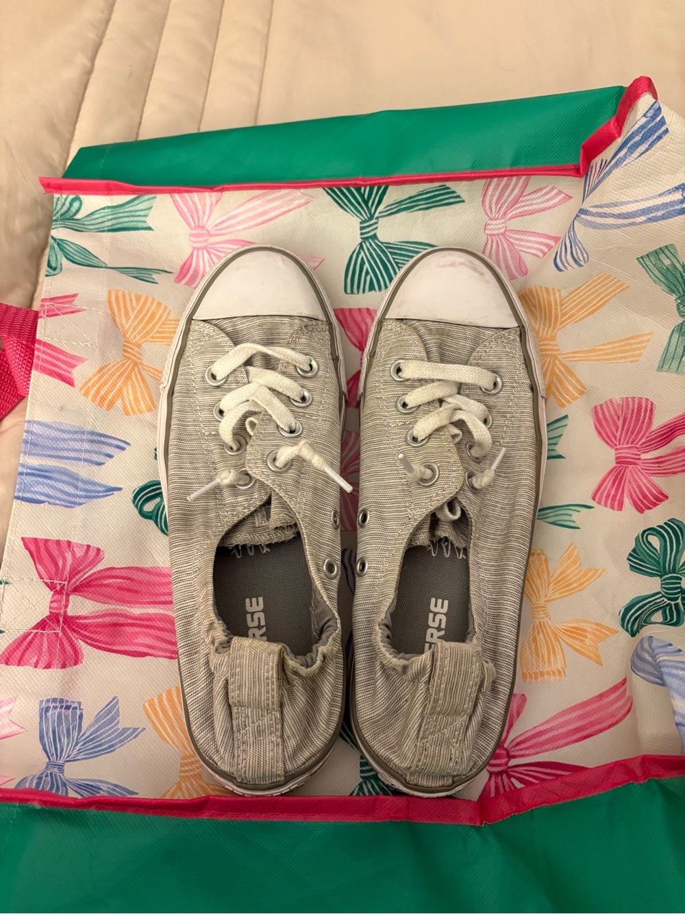 Converse slip on sneakers in grey and whote